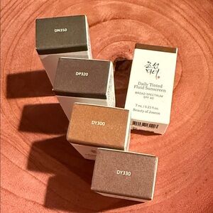 NEW - in box - Beauty of Joseon Daily Tinted Fluid Sunscreen Set